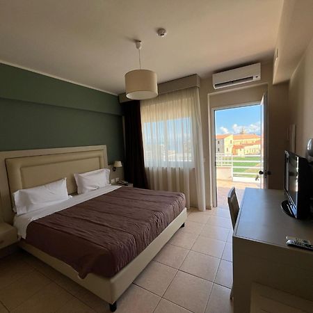 Mediterranean Boutique Hotel Тропеа Екстериор снимка