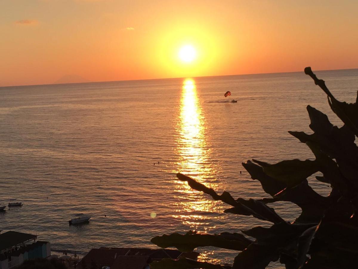 Mediterranean Boutique Hotel Тропеа Екстериор снимка