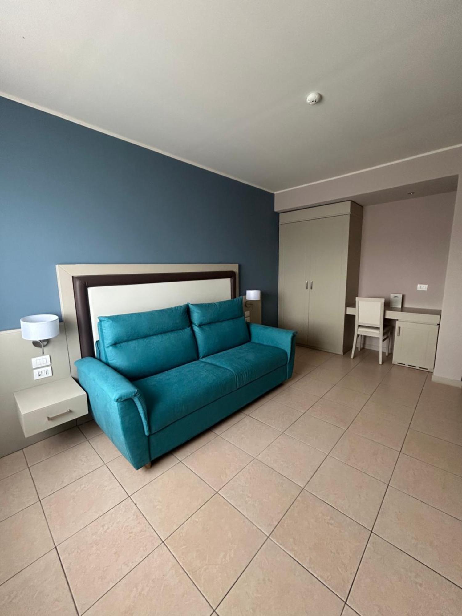 Mediterranean Boutique Hotel Тропеа Екстериор снимка