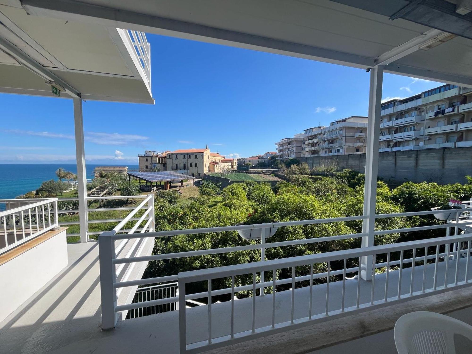 Mediterranean Boutique Hotel Тропеа Екстериор снимка
